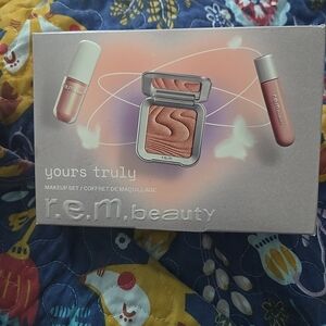 Brand New R.e.m. Beauty Yours Truly Makeup Set